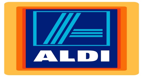 Aldi to raise minimum wage rate in UK to £8.40 an hour