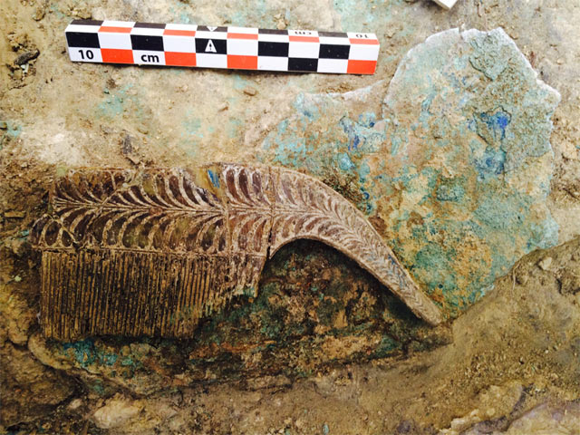 An artefact which was discovered in the soldier's tomb Greek Culture Ministry