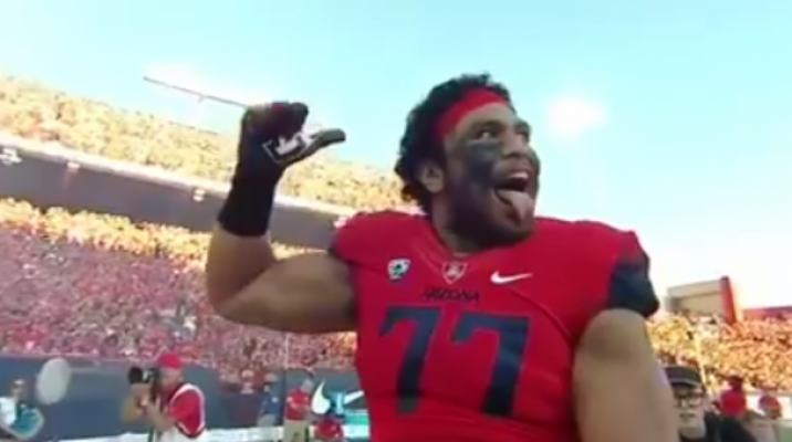 New Zealanders outraged over awkward haka performed by Arizona Wildcats