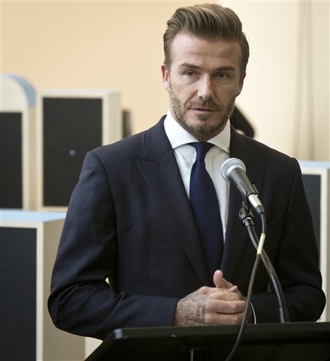 Sir Alex Ferguson, David Beckham to reunite for charity match at Old Trafford