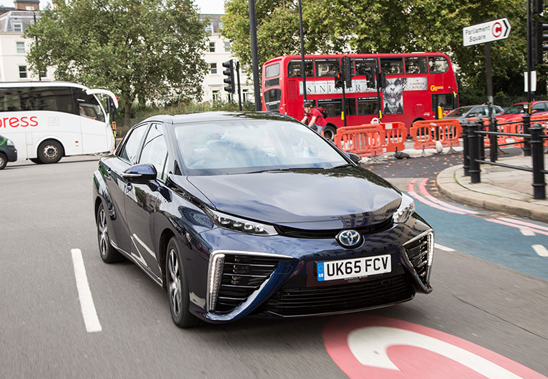 Toyota’s fuel-cell Mirai hits UK roads