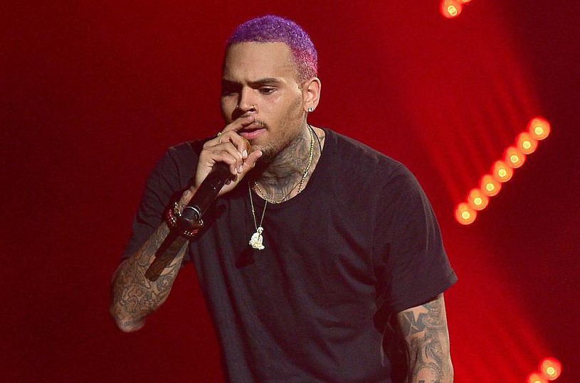 Chris Brown says he can raise domestic violence awareness in Australia