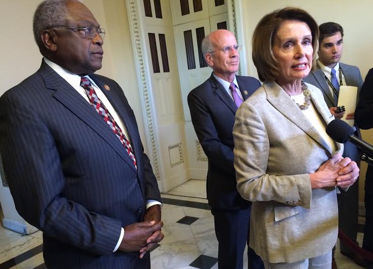 Democratic Leader Nancy Pelosi, Assistant Democratic Leader James E. Clyburn, and Rep. Peter Welch addressed reporters on their position to support a clean extension of the debt ceiling on Oct. 23 2015