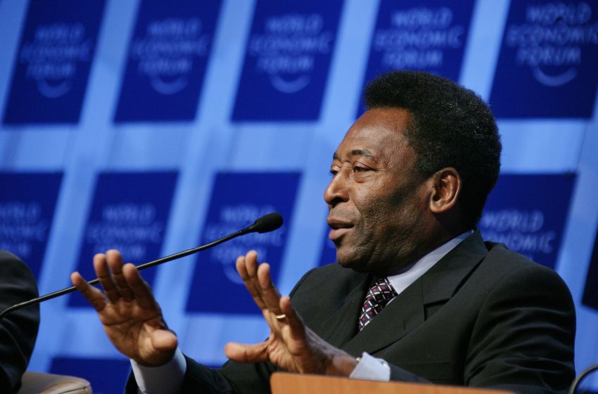 Pele Vouches For Arsene Wenger's Tactics At Arsenal