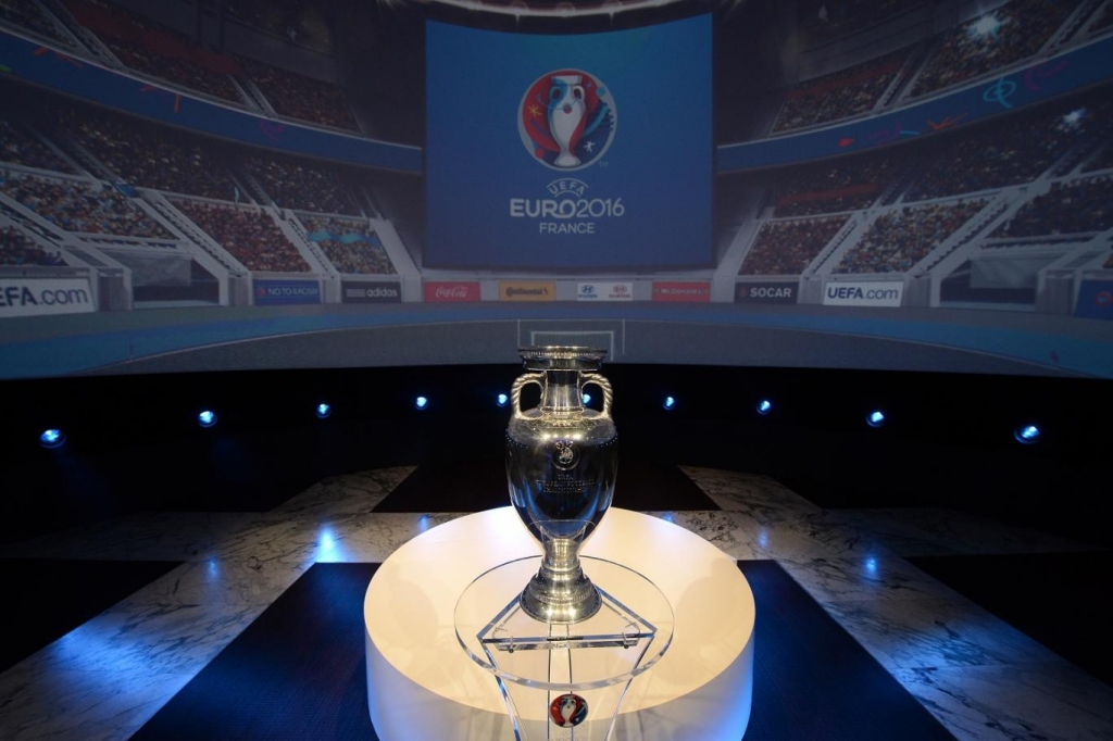 Euro 2016 trophy