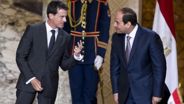 French Prime Minister Manuel Valls and Egyptian President Abdel Fattah el-Sissi met in Cairo