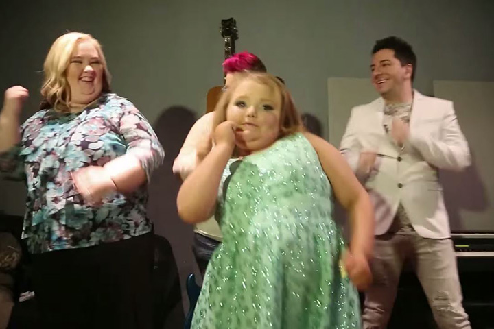 Hear Honey Boo Boo's first song, 'Movin' Up'