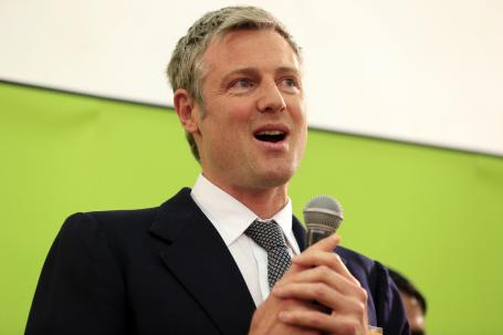 Image Text
 HONOURED Zac Goldsmith