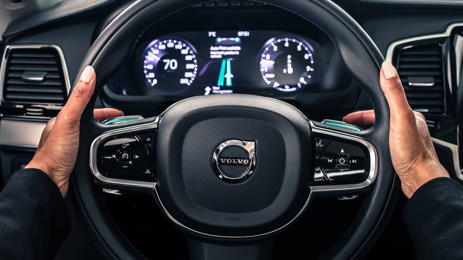 Volvo reveals interface for autonomous driving