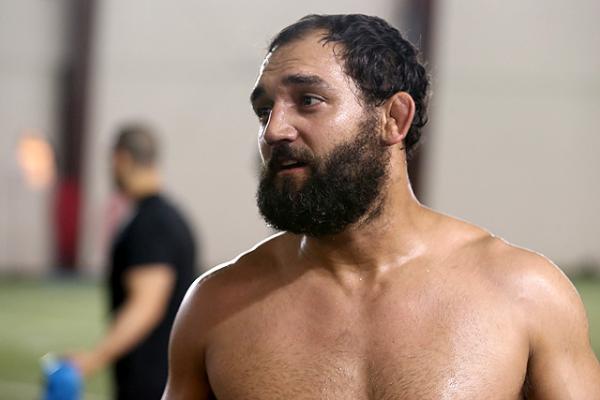 JohnyHendricks2_600x400