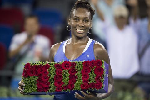 Venus Advances at Wuhan Open