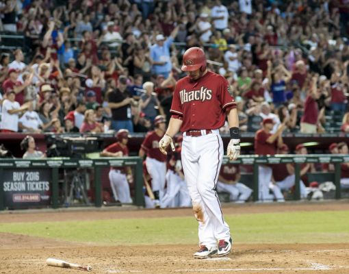 Paul Goldschmidt #44 of the Arizona Diamondbacks scores