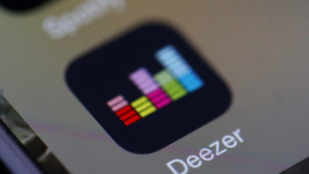 Music streaming site Deezer is seeking at least €300 million in a Paris IPO valuing it at as much as €1.1 billion