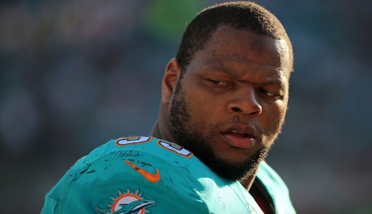 VIDEO Ndamukong Suh’s Foot Hits Ryan Fitzpatrick’s Head