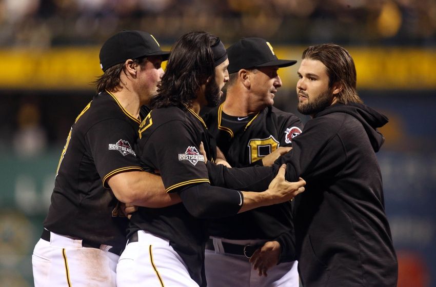 Pittsburgh Pirates Sean Rodriguez unleashes fists of fury on water cooler