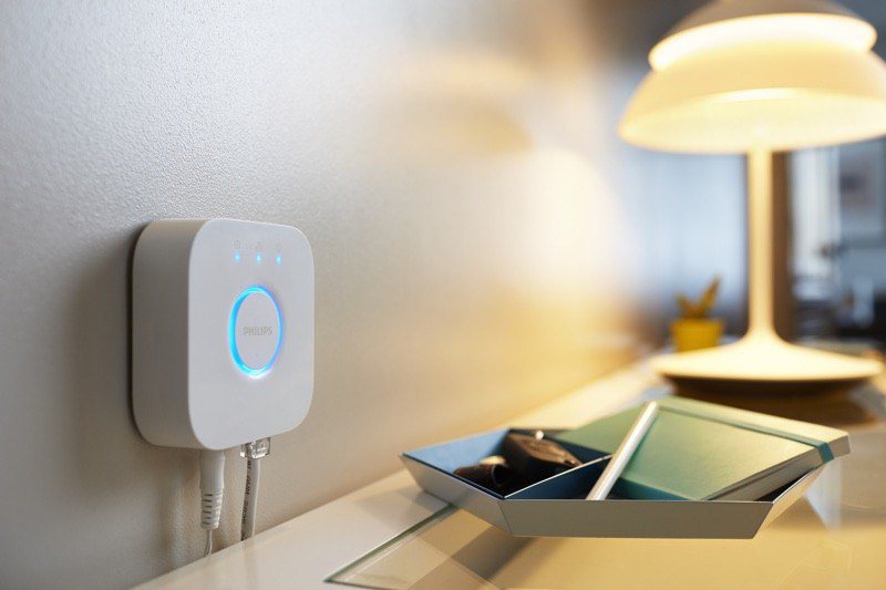 Philips Hue Bridge 2.0 offers Home Kit compatibility