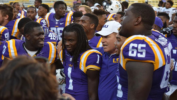 LSU's Malachi Dupre catching a touchdown pass from Brandon Harris