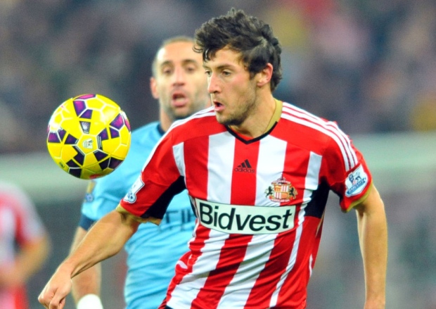 Sunderland's Will Buckley is joining Leeds United on loan