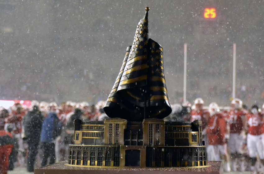 Freedom Trophy Round 2 Wisconsin Nebraska Is Big Ten's Worst Rivalry