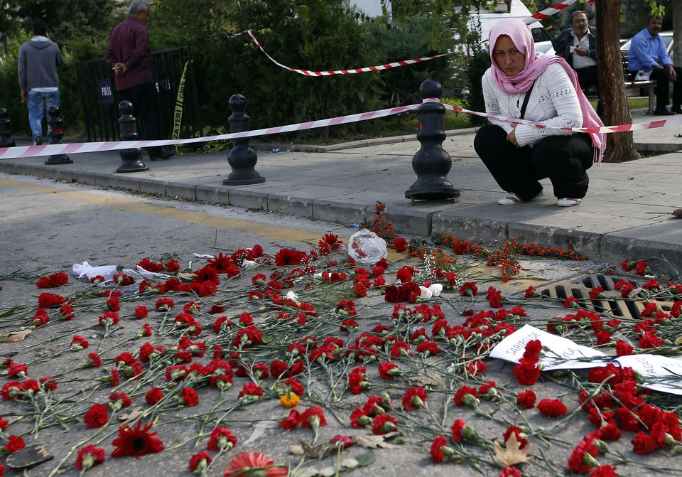 Turkey detains 2 for tweets suggesting knowledge of blasts