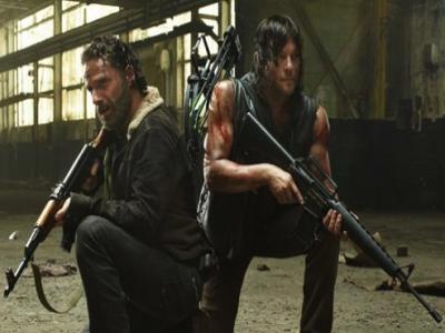 'Walking Dead' tops cable, drops from 2014 premiere