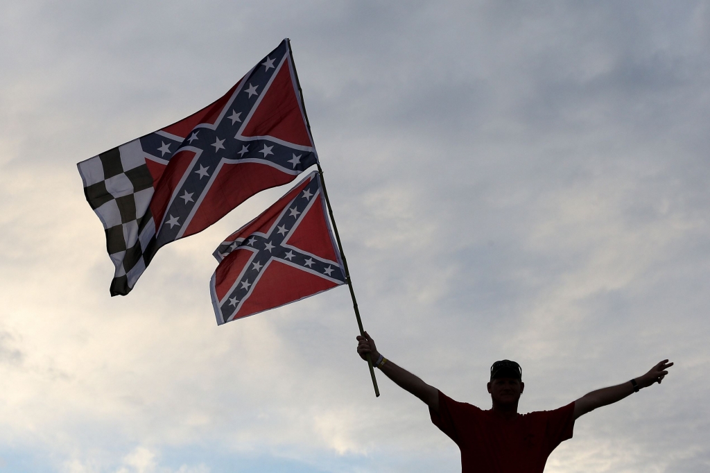 Winthrop Poll addresses Confederate flag, economy, political app - WMBFNews