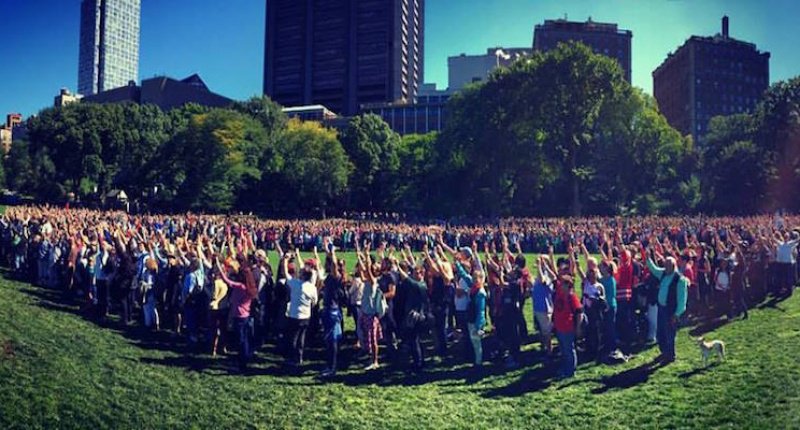 Yoko Ono Tries for Record Human Peace Sign for Lennon's Birthday