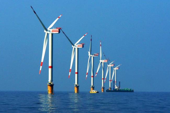 The U.S. government will auction off lease rights to 344,000 acres off the New Jersey coast for wind farms such as this