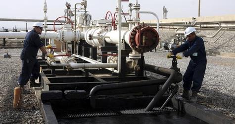 UPDATE 2 Saudi Arabia says ready to work with others to stabilise oil market