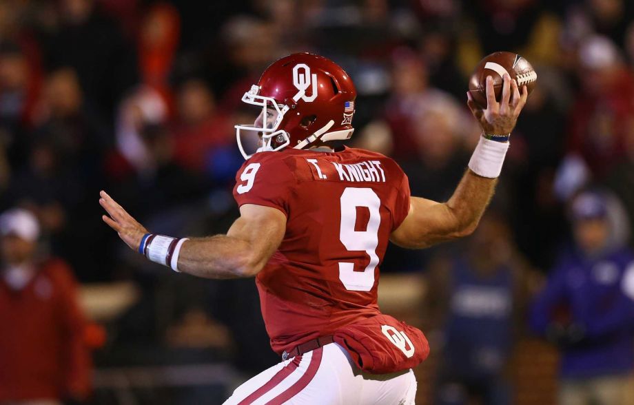 NORMAN OK- NOVEMBER 21 Trevor Knight #9 of the Oklahoma Sooners throws against the TCU Horned Frogs in the fourth quarter at Gaylord Family Oklahoma Memorial Stadium