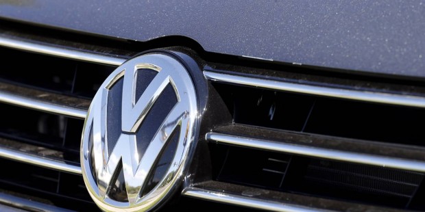 Germany ups pressure on VW as scandal takes on new dimension