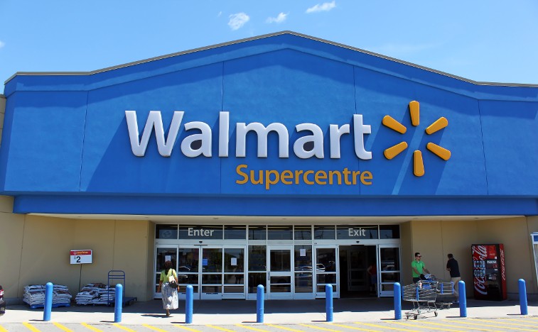 Wal-Mart reports stronger-than-estimated Q3 earnings lifts guidance