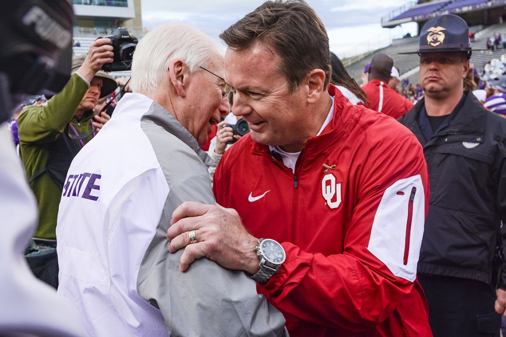 Stanford jumps to No. 6 in College Football Playoff rankings