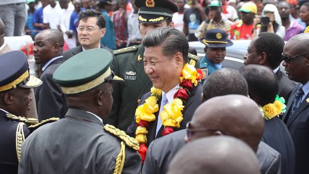 Chinese president Xi Jinping is welcomed upon his arrival in Harare Zimbabwe