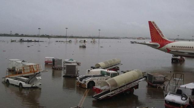 Chennai airport shut after runway, taxiways flooded in heavy rain