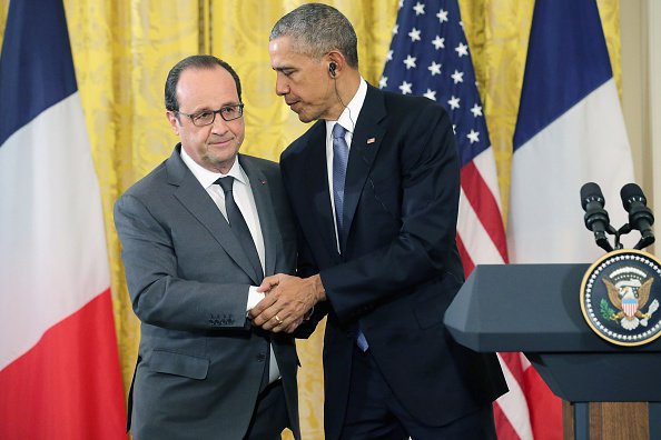 WASHINGTON DC- NOVEMBER 24 French President Francois Hollande and U.S. President Barack Obama shake hands during a joint news conference at the White House