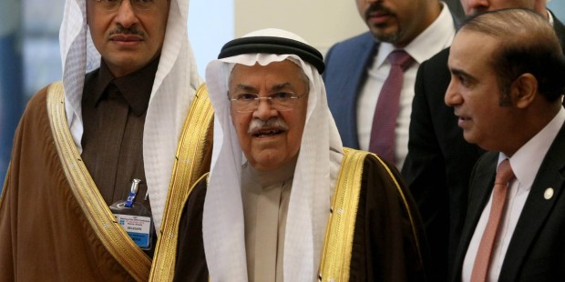 OPEC ponders strategy, but lacks options to raise oil price