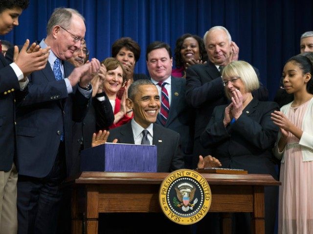 Obama Signs Every Student Succeeds Act– A Bipartisan ‘Christmas Miracle’ AP