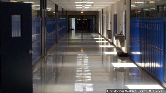 Threats Shut Down 2 Indiana School Districts story image