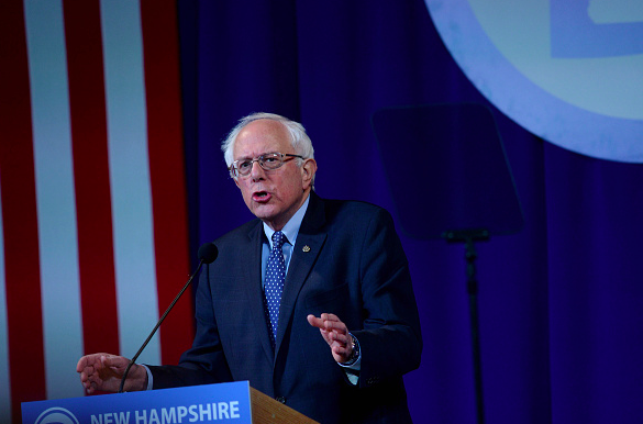 Democratic Presidential candidate Bernie Sanders speaks at the Jefferson Jackson Dinner at the Radisson Hotel