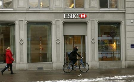 UK-HSBC-CYBER:HSBC says internet banking services down after cyber attack- BBC