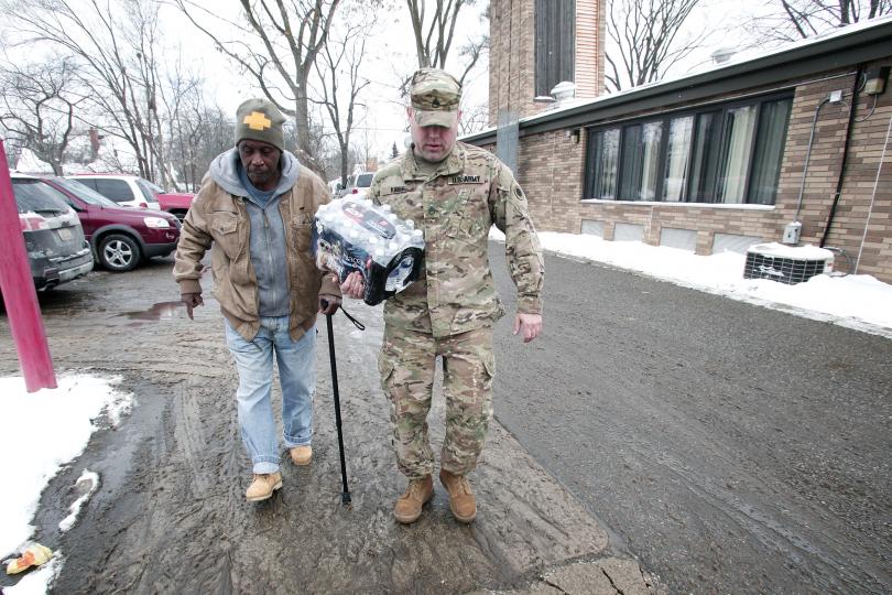 Obama signs emergency declaration in Michigan water crisis