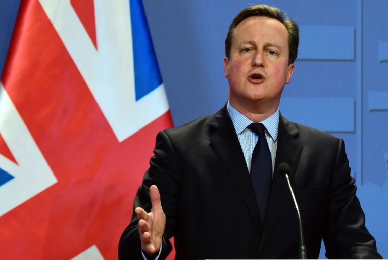 Britain's Cameron woos Berlin and Budapest in EU reform battle