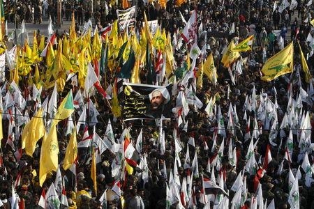 Iran stops doing business with Saudi Arabia as Nimr execution rankles