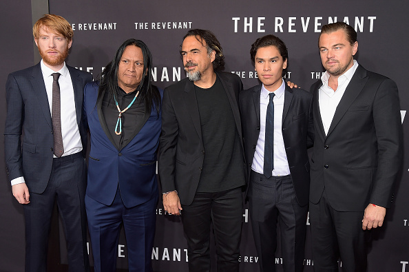 Leonardo Di Caprio Starrer 'The Revenant&#039 Hits More Then $30 Million In Opening Competing With 'Star Wars VII&#039