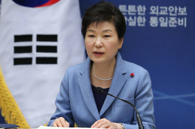 S. Korea says time to consider nuclear talks without North