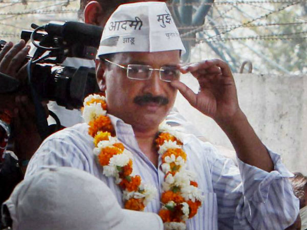 Officers having problem with government should leave Arvind Kejriwal