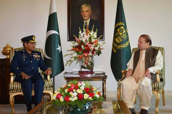 Prime Minister lauded PAF�s role in operation Zarb-e-Azb