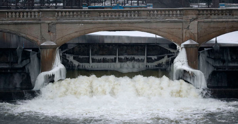 EPA Bureaucrat Latest to Resign Over Flint's Poisoned Water