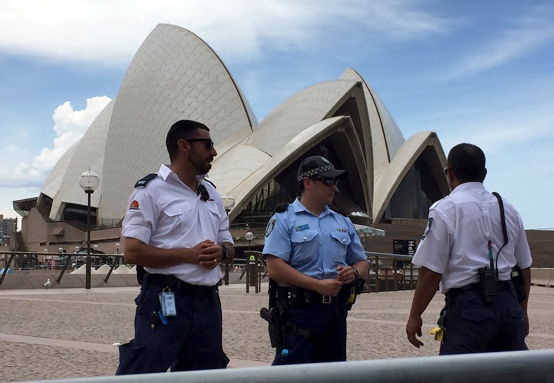 Sydney Opera House: Police operation underway, public evacuated, ferries cancelled